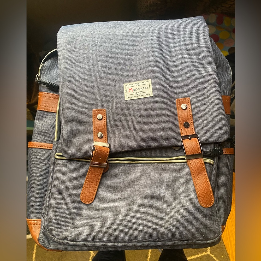 Cute backpack. Great for travel.